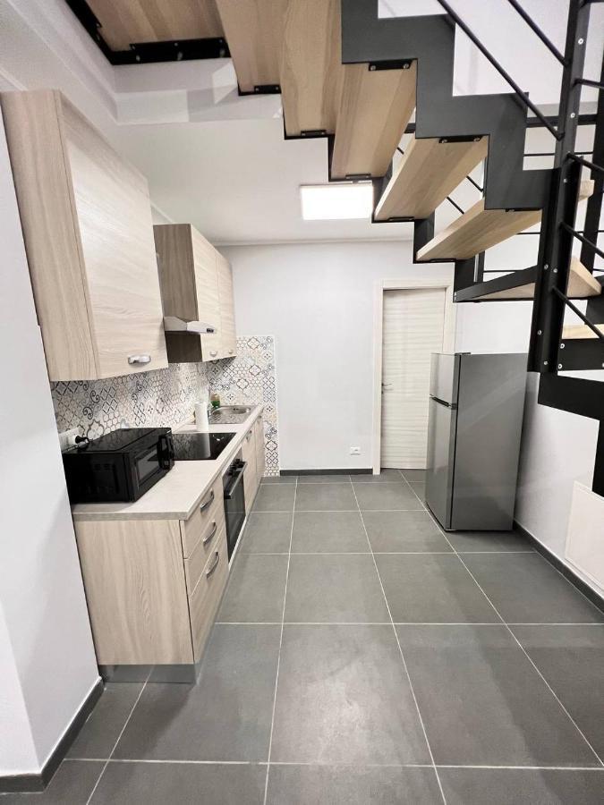 Modern Loft Center Of Turin + Jacuzzi 30M Metro Apartment Collegno Exterior foto