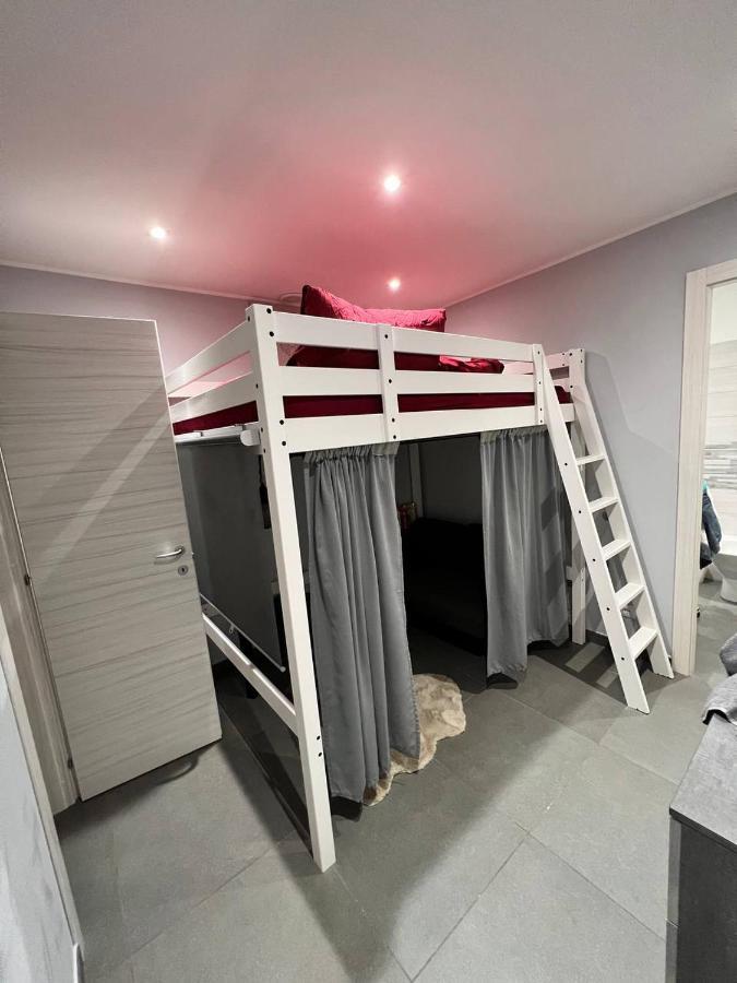 Modern Loft Center Of Turin + Jacuzzi 30M Metro Apartment Collegno Exterior foto