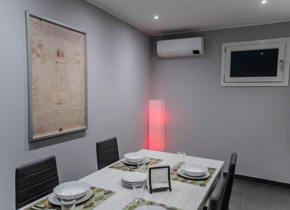 Modern Loft Center Of Turin + Jacuzzi 30M Metro Apartment Collegno Exterior foto