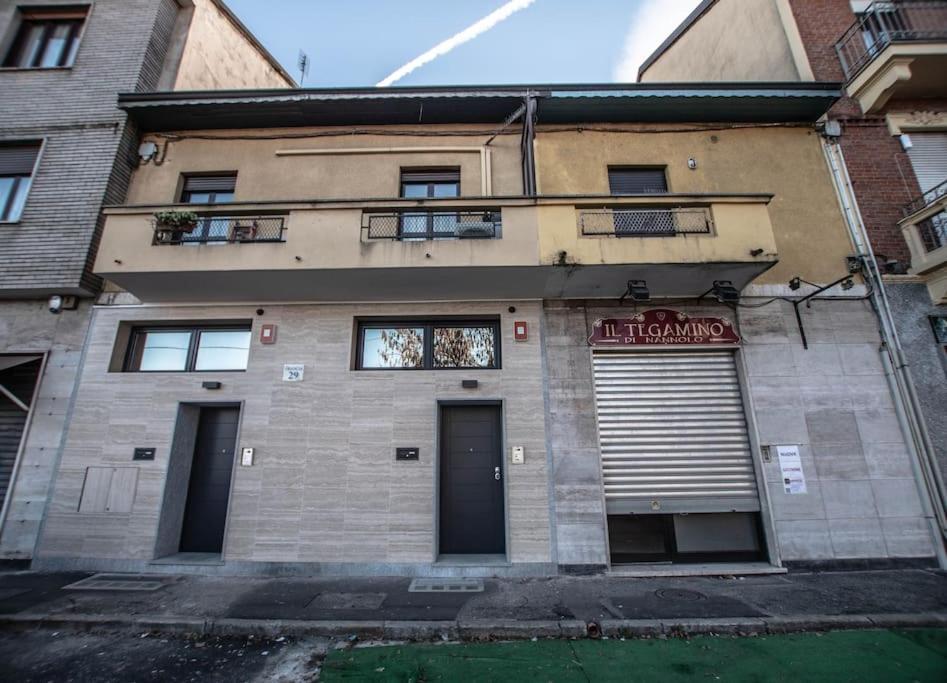Modern Loft Center Of Turin + Jacuzzi 30M Metro Apartment Collegno Exterior foto
